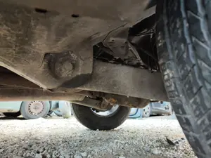 Foto de BRAZO SUSPENSION TRASERO IZQUIERDO JEEP GRAND CHEROKEE (WJ/WG) 4.0 CAT (190 CV / 140 KW)