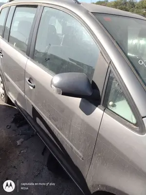 Foto de PUERTA DELANTERA DERECHA VOLKSWAGEN TOURAN (1T2) 1.9 TDI (105 CV / 77 KW) referencia 1T0831056AB