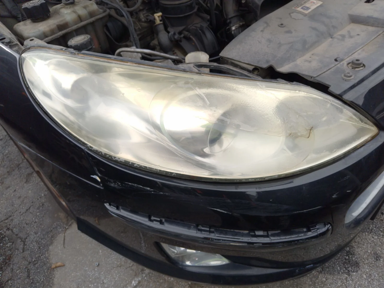 Foto de FARO DERECHO PEUGEOT 407 2.0 16V HDi FAP CAT (RHR / DW10BTED4) (136 CV / 100 KW)