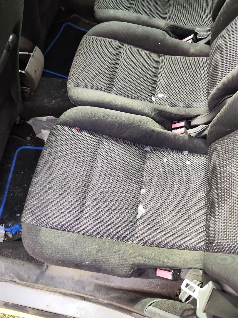 Foto de ASIENTOS TRASERO IZQUIERDO PEUGEOT 307 BREAK/ SW (S2) 2.0 16V HDi FAP CAT (RHR / DW10BTED4) (136 CV / 100 KW)