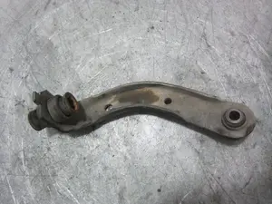 Foto de NO IDENTIFICADO RENAULT CLIO III 1.5 dCi Diesel (68 CV / 50 KW) referencia 8200127324 foto 2