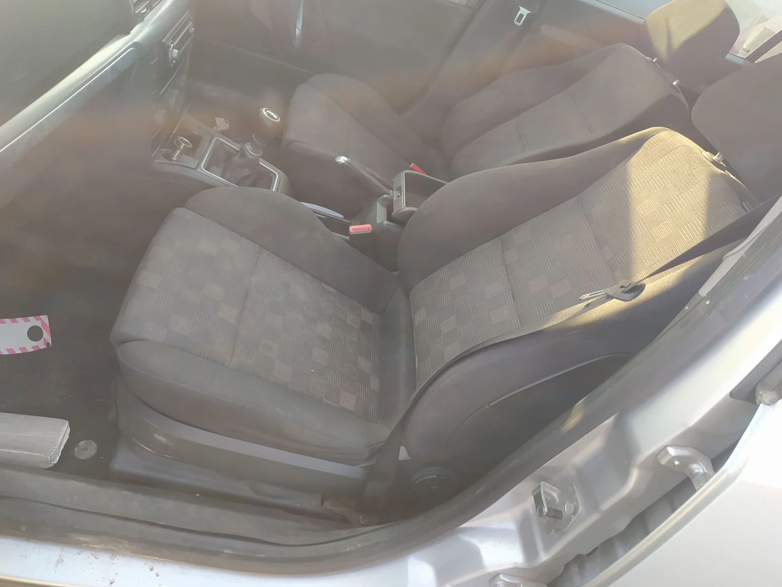 Foto de ASIENTO DELANTERO IZQUIERDO OPEL VECTRA C CARAVAN 2.2 16V CAT (Z 22 YH / LCH) (155 CV / 114 KW)