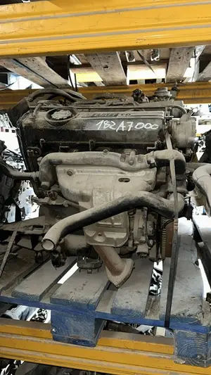 Foto de MOTOR COMPLETO FIAT MAREA (185) BERLINA referencia 182A7000 foto 2