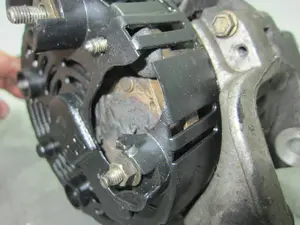 Foto de ALTERNADOR RENAULT LAGUNA (B56) referencia 7700424595 foto 4