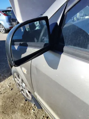 Foto de RETROVISOR IZQUIERDO KIA CARENS (RS) 1.8 16V CAT (126 CV / 93 KW)