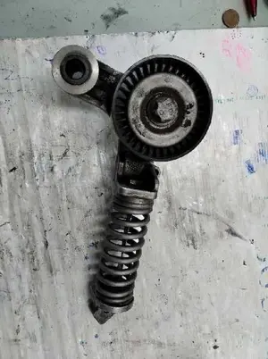 Foto de TENSOR CORREA AUXILIAR OPEL CORSA C referencia 55352021AW