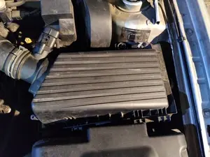 Foto de CAJA FILTRO AIRE VOLKSWAGEN GOLF IV BERLINA (1J1)(10.1997)