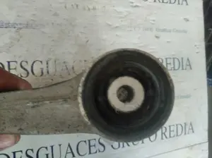 Foto de BRAZO SUSPENSION SUPERIOR DELANTERO IZQUIERDO VOLKSWAGEN TOUAREG (7LA) referencia 7L0407021B foto 2