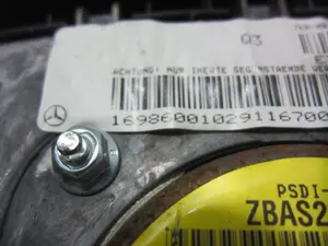 Foto de AIRBAG DELANTERO IZQUIERDO MERCEDES-BENZ CLASE A (BM 169) 2.0 CDI CAT (82 CV / 60 KW) referencia 16986001029 foto 4