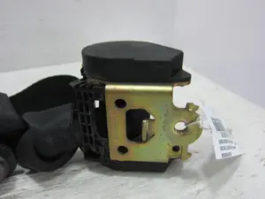 Foto de CINTURON SEGURIDAD DELANTERO DERECHO DACIA LOGAN 1 1.6 CAT (87 CV / 64 KW) referencia 8200934787 foto 3