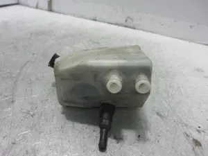 Foto de DEPOSITO LIQUIDO DE FRENOS RENAULT CLIO II FASE II (B/CB0) 1.5 dCi Diesel (82 CV / 60 KW) referencia 7700417826