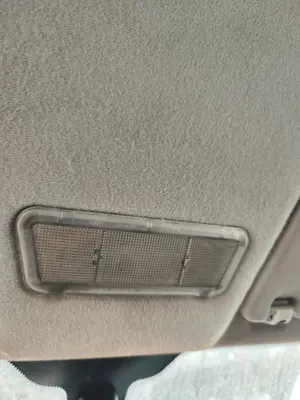 Foto de LUZ INTERIOR OPEL CORSA C 1.2 16V CAT (Z 12 XEP / LB4) (80 CV / 59 KW)
