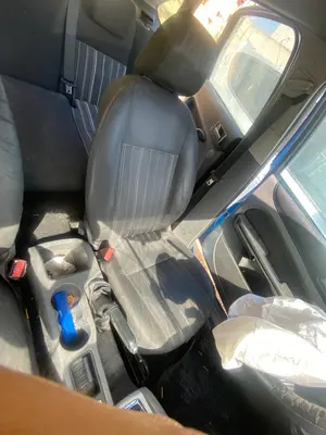 Foto de ASIENTO DELANTERO IZQUIERDO FORD FOCUS BERLINA (CB4) 1.6 TDCi CAT (109 CV / 80 KW)