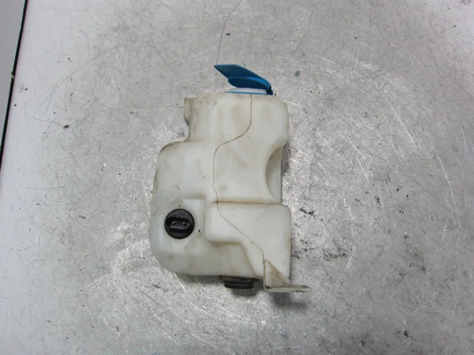 Foto de DEPOSITO LIMPIA AUDI A3 (8P1) 2.0 TDI (140 CV / 103 KW) referencia 1J0955453N