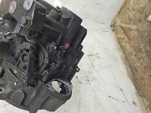 Foto de CAJA CAMBIOS VOLKSWAGEN PASSAT BERLINA (3C2) 2.0 TDI (140 CV / 103 KW) referencia HDV foto 18