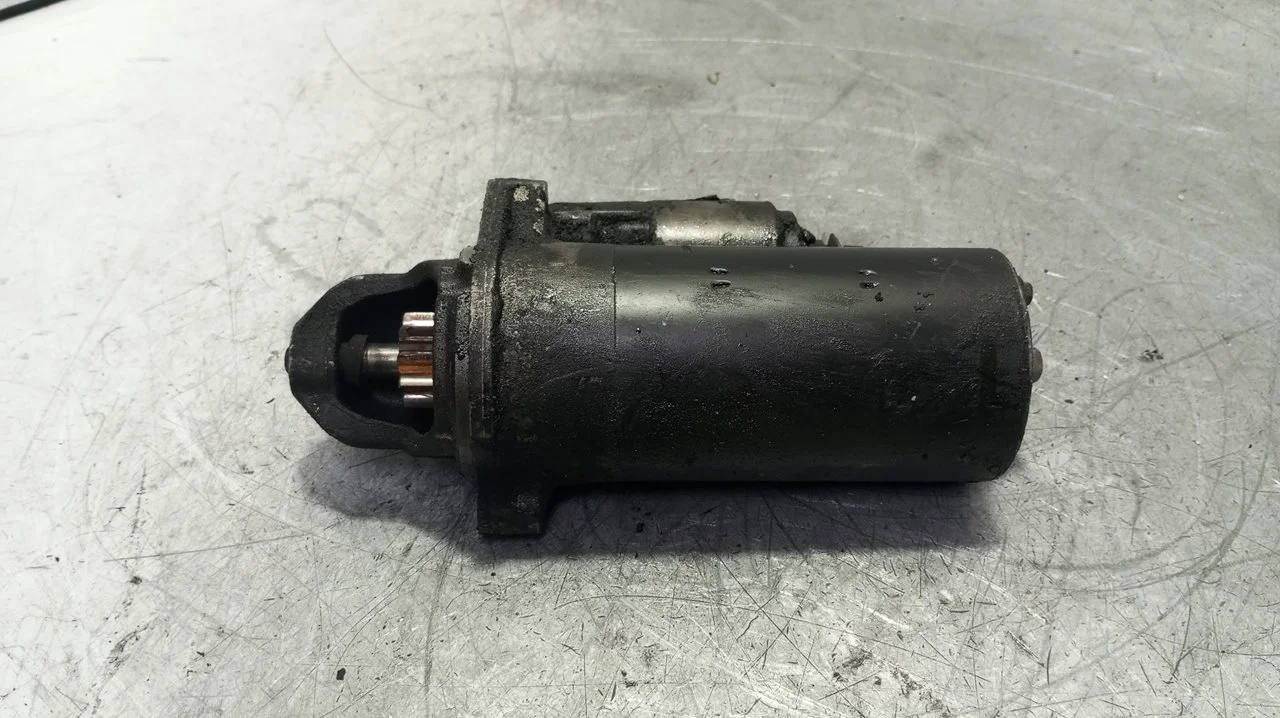 Foto de MOTOR ARRANQUE AUDI A4 AVANT (8E) 3.0 V6 24V TDI (233 CV / 171 KW) referencia 059911024GGX