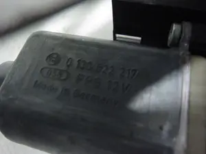 Foto de ELEVALUNAS DELANTERO IZQUIERDO FORD (1.6 (90 CV / 66 KW) diesel) referencia E521F foto 4