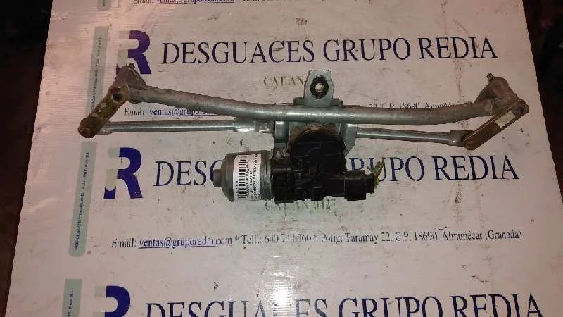 Foto de MOTOR LIMPIA DELANTERO VOLKSWAGEN GOLF IV BERLINA (1J1)(10.1997) referencia 1J1955113C
