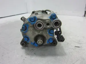 Foto de COMPRESOR AIRE ACONDICIONADO VOLKSWAGEN POLO III (6N1) 1.4 (60 CV / 44 KW) referencia SD7B107158 foto 3