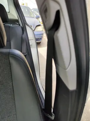 Foto de CINTURON SEGURIDAD DELANTERO IZQUIERDO OPEL ASTRA H BERLINA 1.7 16V CDTI (110 CV / 81 KW) referencia 13296202