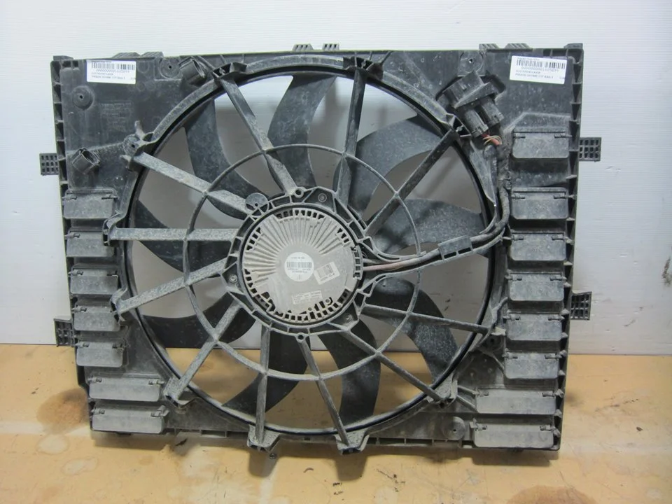 Foto de ELECTROVENTILADOR PORSCHE CAYENNE (TIPO 92A) 4.8 V8 CAT (400 CV / 294 KW) referencia 7726041502
