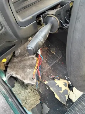Foto de MANDO LUCES PEUGEOT 106 (S2) 1.1  (60 CV / 44 KW)