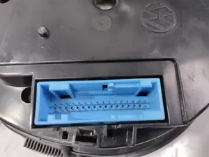 Foto de CUADRO INSTRUMENTOS VOLKSWAGEN GOLF IV BERLINA (1J1)(10.1997) 1.9 TDI (116 CV / 85 KW) referencia 1JO920802G-B00 foto 3