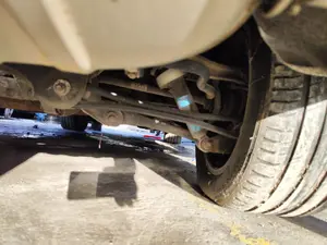 Foto de BRAZO SUSPENSION TRASERO DERECHO VOLKSWAGEN TOUAREG (7LA) 2.5 TDI (174 CV / 128 KW) referencia 7L0505311B foto 3