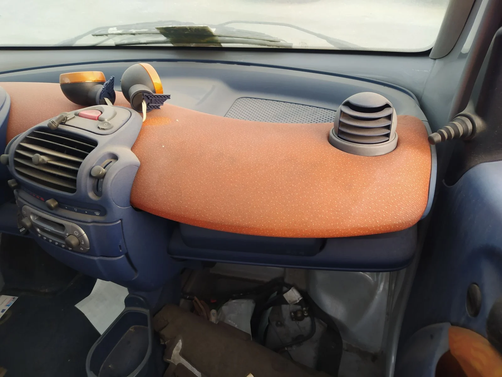 Foto de AIRBAG DELANTERO DERECHO SMART CITY-COUPE 0.6 Turbo CAT (54 CV / 40 KW) referencia 0001123V021C05A00