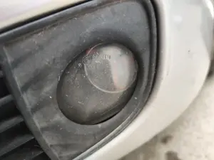 Foto de FARO ANTINIEBLA IZQUIERDO AUDI A6 BERLINA (4B2) 2.5 V6 24V TDI (150 CV / 110 KW)