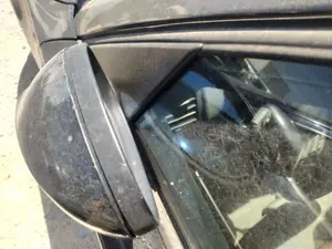 Foto de RETROVISOR IZQUIERDO BMW SERIE 1 BERLINA (E81/E87) 2.0 16V Diesel (163 CV / 120 KW) referencia 51167268123