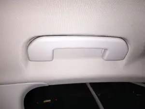 Foto de ASIDERO TECHO DELANTERO IZQUIERDO PEUGEOT 308
