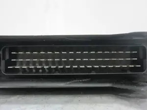 Foto de CENTRALITA ABS BMW SERIE 3 BERLINA (E36) 2.0 24V (150 CV / 110 KW) referencia 34521138219 foto 4