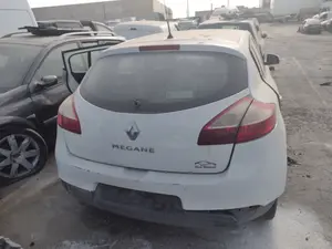 Foto de BARRA ESTABILIZADORA TRASERA RENAULT MEGANE III BERLINA 5P 2.0 16V (140 CV / 103 KW)