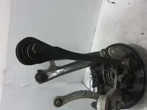 Foto de BRAZO SUSPENSION INFERIOR TRASERO IZQUIERDO PORSCHE CAYENNE (TIPO 92A) referencia 7P0501531