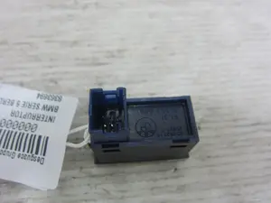 Foto de INTERRUPTOR BMW SERIE 5 BERLINA (E39) 2.8 24V CAT (193 CV / 142 KW) referencia 8363694 foto 4