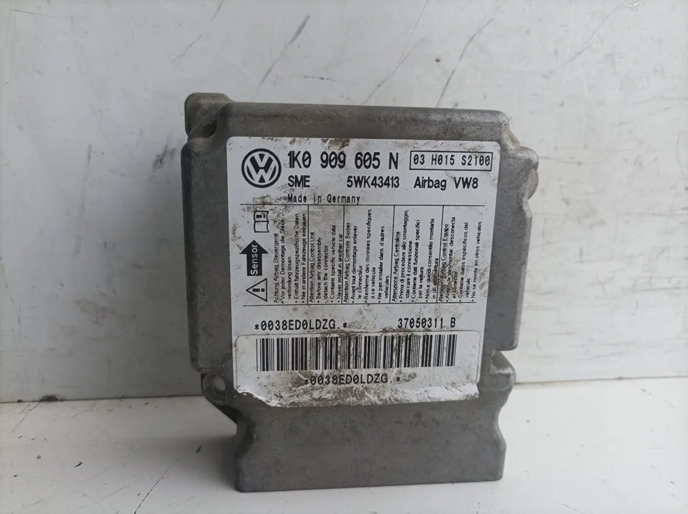 Foto de CENTRALITA AIRBAG VOLKSWAGEN GOLF V (1K1)(10.2003) referencia 1K0909605N