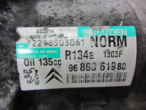 Foto de COMPRESOR AIRE ACONDICIONADO CITROEN C8 referencia 9686061980 foto 4