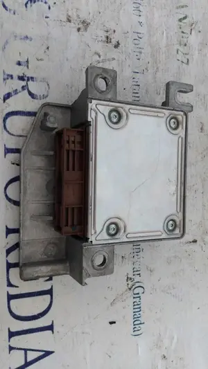 Foto de CENTRALITA AIRBAG OPEL CORSA C 1.2 16V CAT (Z 12 XE / LW4) (75 CV / 55 KW) referencia 24439954 foto 2