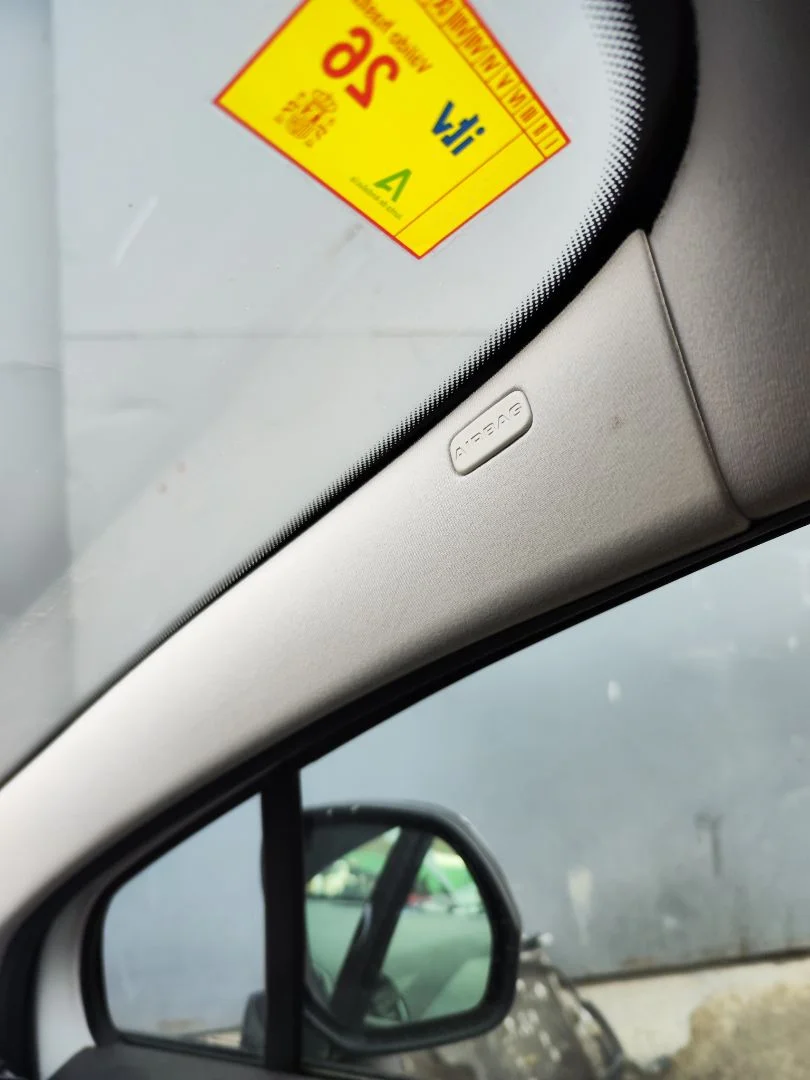 Foto de AIRBAG CORTINA DELANTERO DERECHO PEUGEOT 3008 1.6 Blue-HDI FAP (120 CV / 88 KW)