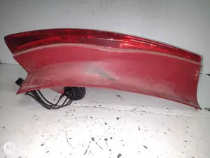 Foto de PILOTO TRASERO IZQUIERDO CITROEN C4 BERLINA 1.6 HDi CAT (9HY / DV6TED4) (109 CV / 80 KW) referencia 9655864080 foto 2