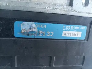 Foto de CENTRALITA ABS MERCEDES-BENZ CLASE 124 (BM 124) BERLINA 2.5 Diesel CAT (90 CV / 66 KW) referencia 0055452132 foto 4