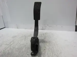Foto de POTENCIOMETRO PEDAL AUDI A7 SPORTBACK (4GF) referencia 8K1723523A foto 2