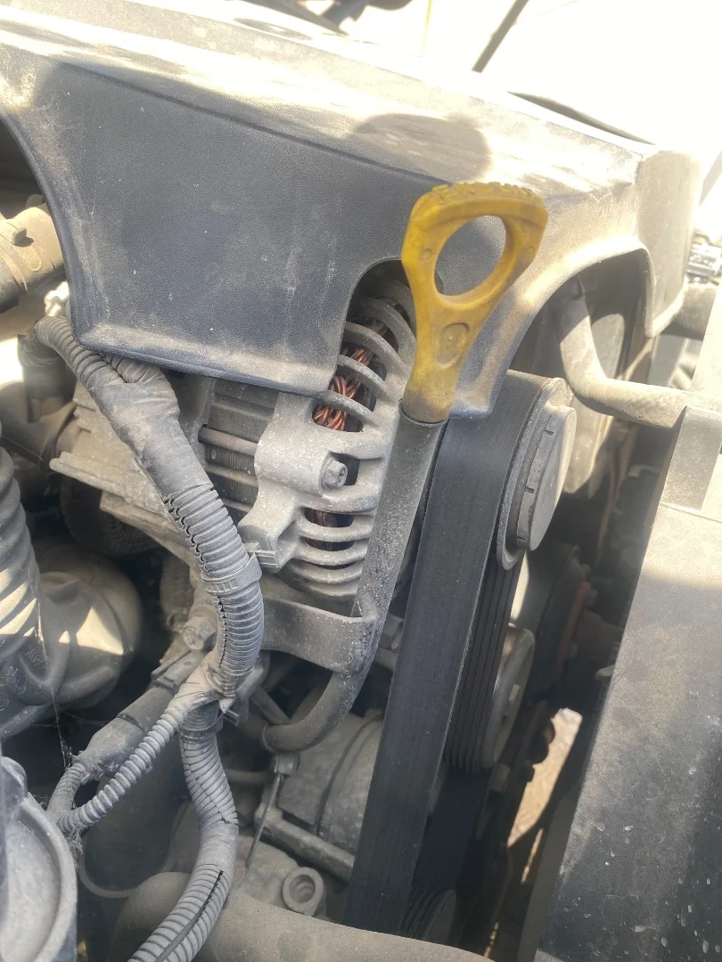 Foto de ALTERNADOR KIA SORENTO (BL) 2.5 CRDi CAT (140 CV / 103 KW) referencia 373004A112