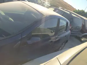 Foto de LUNA TRASERA IZQUIERDA RENAULT CLIO III 1.2 16V (75 CV / 55 KW) referencia 8200427720