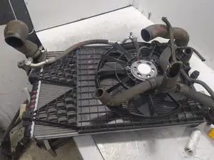 Foto de ELECTROVENTILADOR RADIADOR AIRE ACONDICIONADO SEAT IBIZA BERLINA (6J5) 1.4 TDI (80 CV / 59 KW)