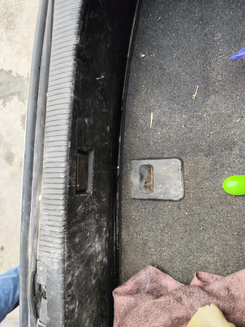 Foto de PANEL TRASERO AUDI A6 BERLINA (4B2) 2.5 V6 24V TDI (150 CV / 110 KW)