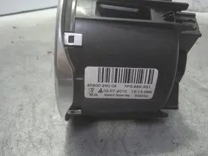 Foto de NO IDENTIFICADO PORSCHE CAYENNE (TIPO 92A) 4.8 V8 CAT (400 CV / 294 KW) referencia 7P5862531 foto 3