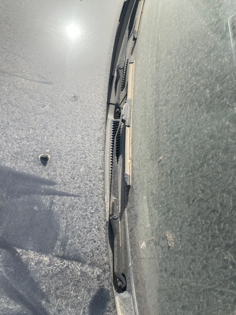 Foto de BRAZO LIMPIA DELANTERO IZQUIERDO SUZUKI GRAND VITARA (JB/JT) 2.0 16V CAT (140 CV / 103 KW) referencia 38310-78K00-000