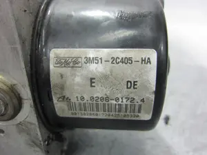 Foto de ABS MAZDA 3 BERLINA (BK) 1.6 CD Diesel CAT (109 CV / 80 KW) referencia 3M512C405HA foto 5